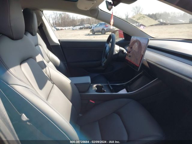 Photo 4 VIN: 5YJ3E1EB0KF464859 - TESLA MODEL 3 