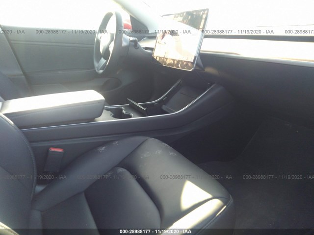 Photo 4 VIN: 5YJ3E1EB0KF470029 - TESLA MODEL 3 