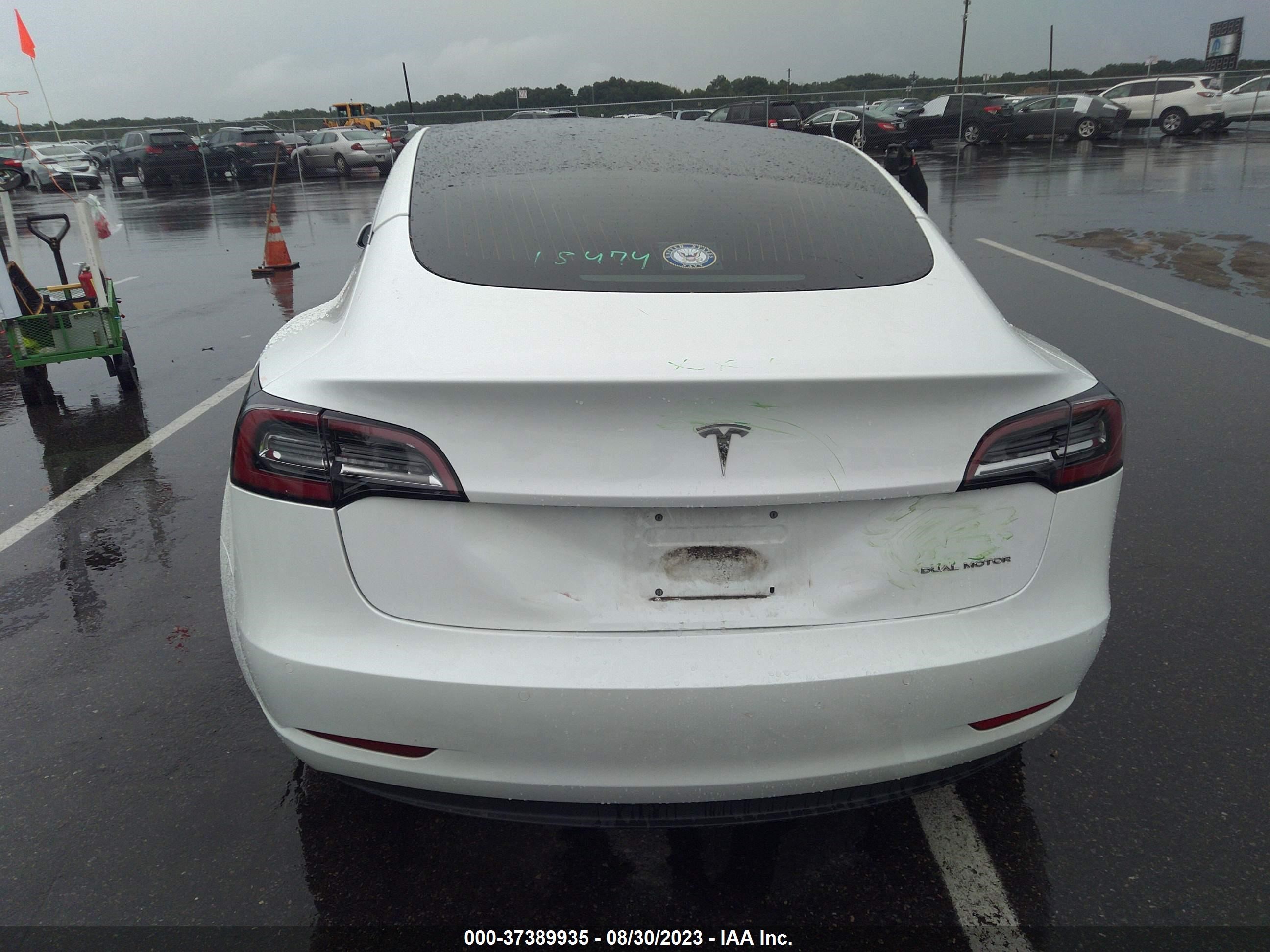 Photo 13 VIN: 5YJ3E1EB0LF619718 - TESLA MODEL 3 