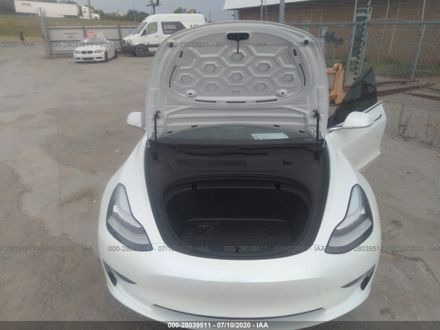 Photo 9 VIN: 5YJ3E1EB0LF621176 - TESLA MODEL 3 