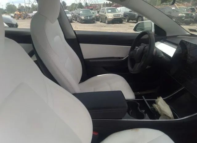 Photo 4 VIN: 5YJ3E1EB0LF622134 - TESLA MODEL 3 