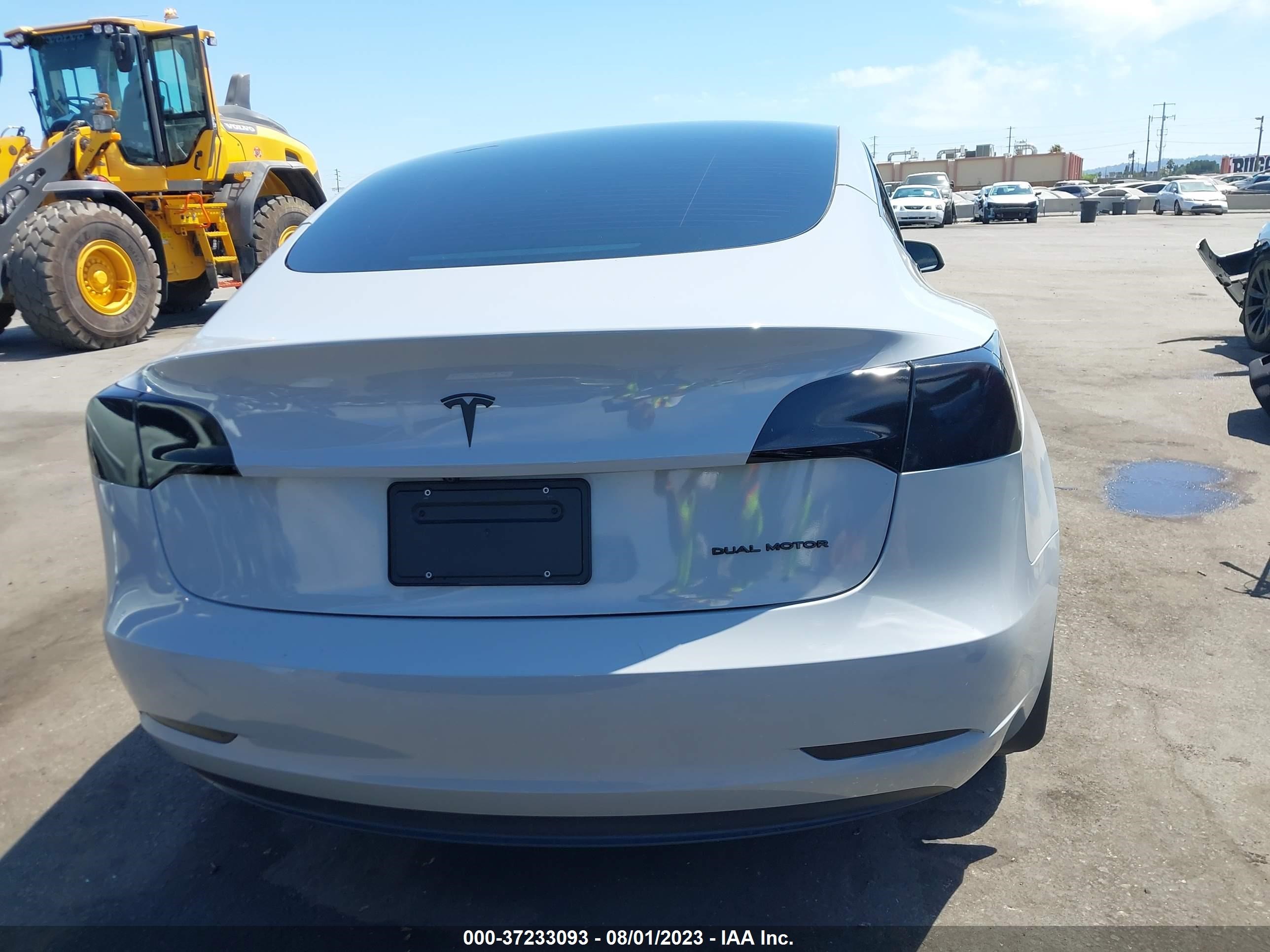 Photo 14 VIN: 5YJ3E1EB0MF004278 - TESLA MODEL 3 