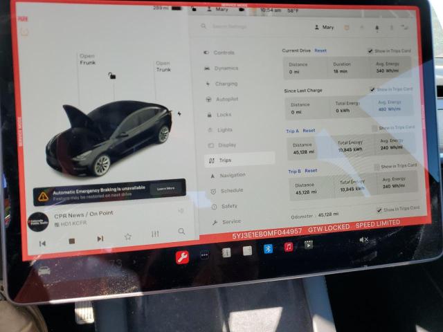 Photo 8 VIN: 5YJ3E1EB0MF044957 - TESLA MODEL 3 