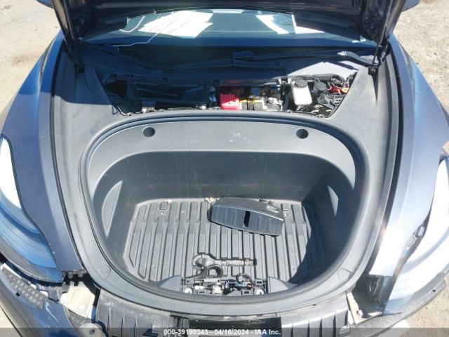 Photo 9 VIN: 5YJ3E1EB0MF056736 - TESLA MODEL 3 