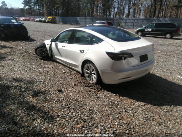 Photo 2 VIN: 5YJ3E1EB0NF110831 - TESLA MODEL 3 