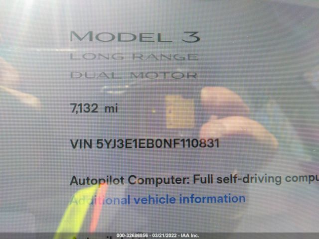 Photo 8 VIN: 5YJ3E1EB0NF110831 - TESLA MODEL 3 