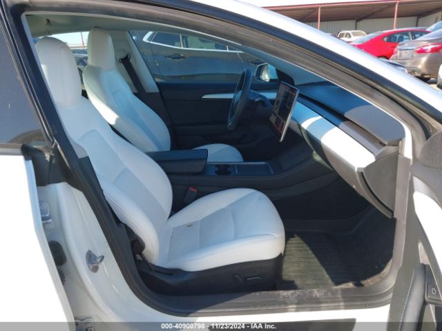 Photo 4 VIN: 5YJ3E1EB0NF114507 - TESLA MODEL 3 