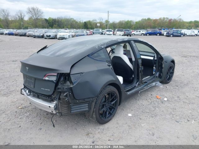 Photo 3 VIN: 5YJ3E1EB0NF121716 - TESLA MODEL 3 