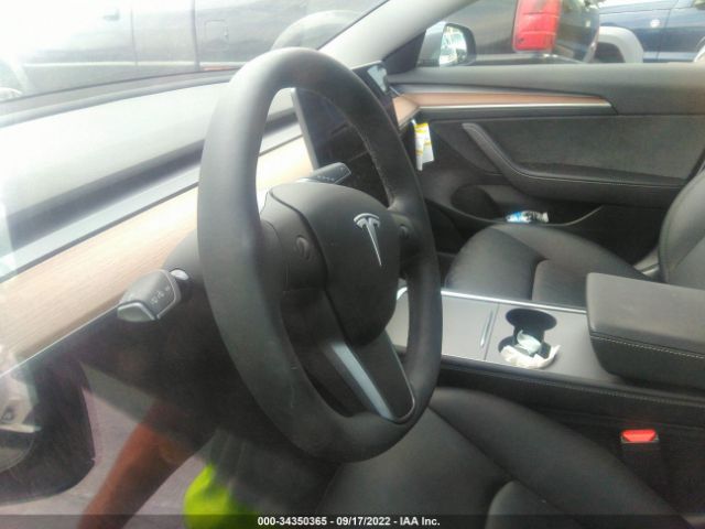 Photo 6 VIN: 5YJ3E1EB0NF136989 - TESLA MODEL 3 