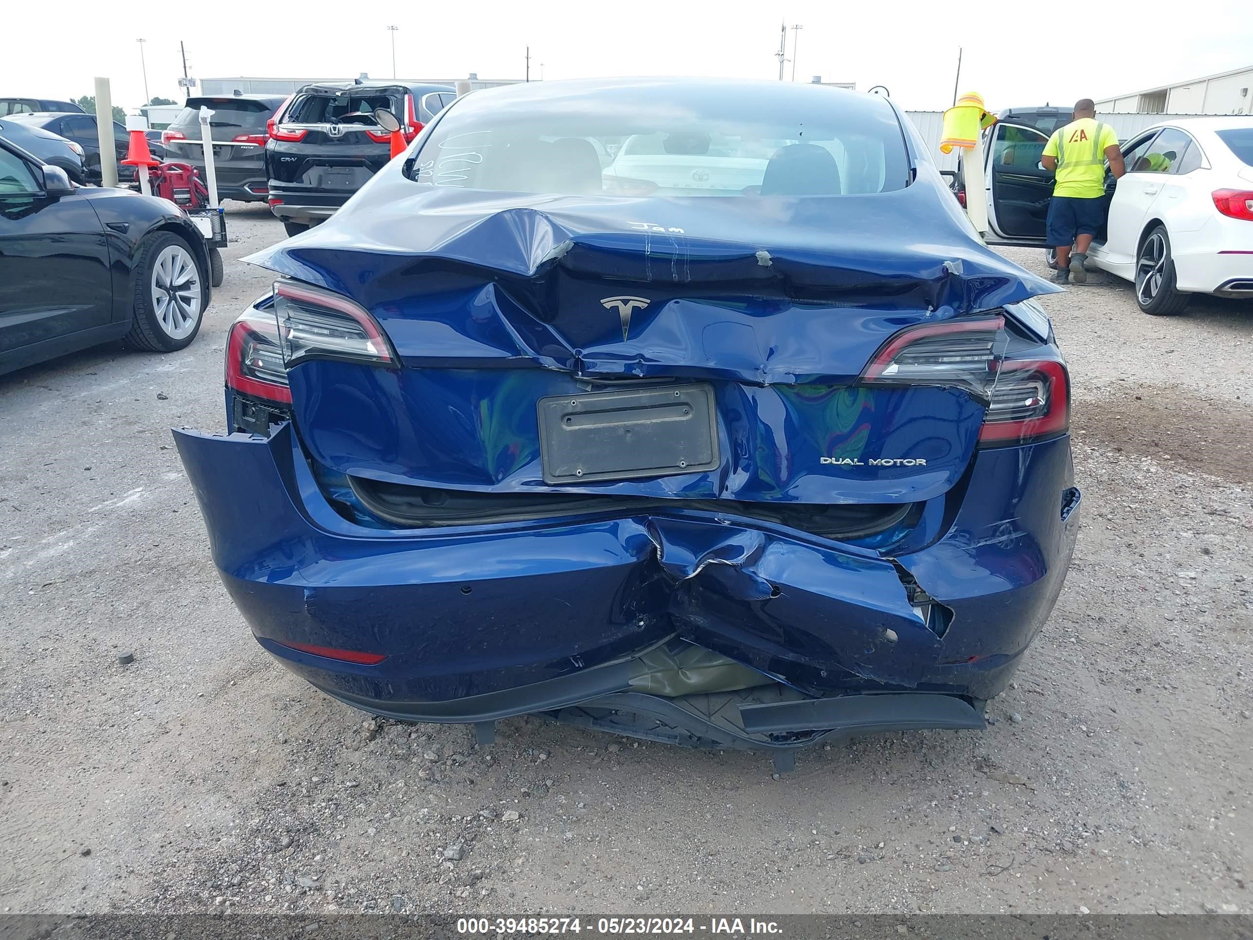 Photo 15 VIN: 5YJ3E1EB0NF168597 - TESLA MODEL 3 