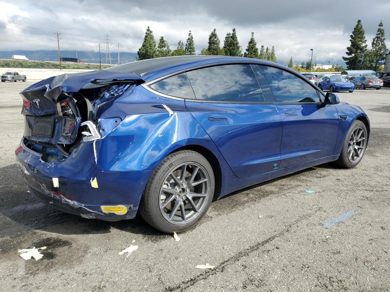 Photo 2 VIN: 5YJ3E1EB0NF171905 - TESLA MODEL 3 