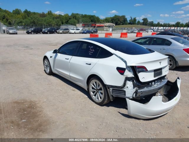 Photo 2 VIN: 5YJ3E1EB0NF186548 - TESLA MODEL 3 