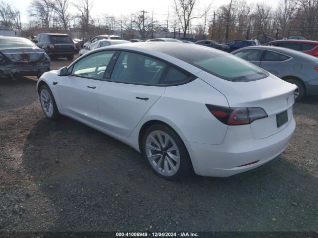 Photo 2 VIN: 5YJ3E1EB0NF208516 - TESLA MODEL 3 