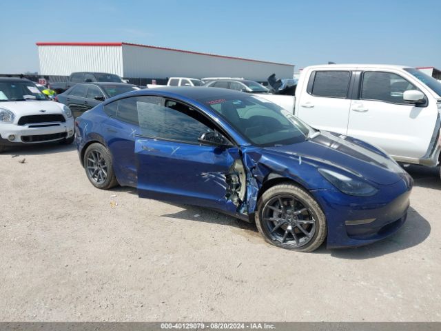 Photo 0 VIN: 5YJ3E1EB0NF235067 - TESLA MODEL 3 