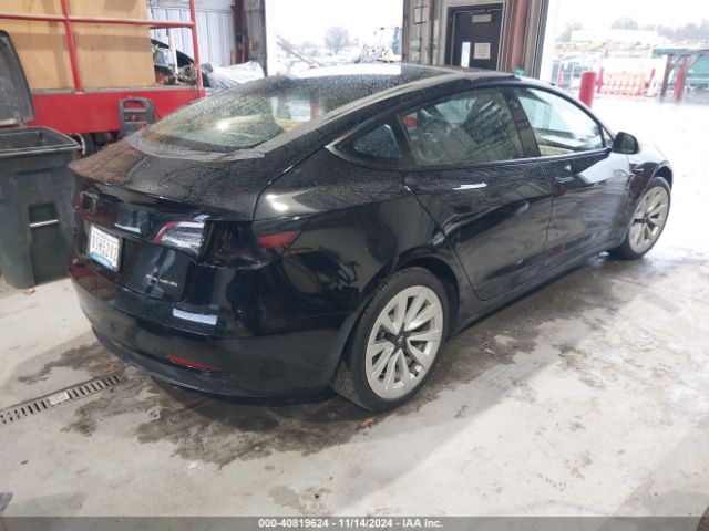 Photo 3 VIN: 5YJ3E1EB0NF270692 - TESLA MODEL 3 