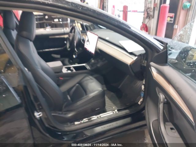 Photo 4 VIN: 5YJ3E1EB0NF270692 - TESLA MODEL 3 