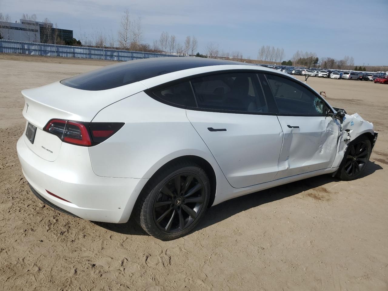 Photo 2 VIN: 5YJ3E1EB0NF338988 - TESLA MODEL 3 