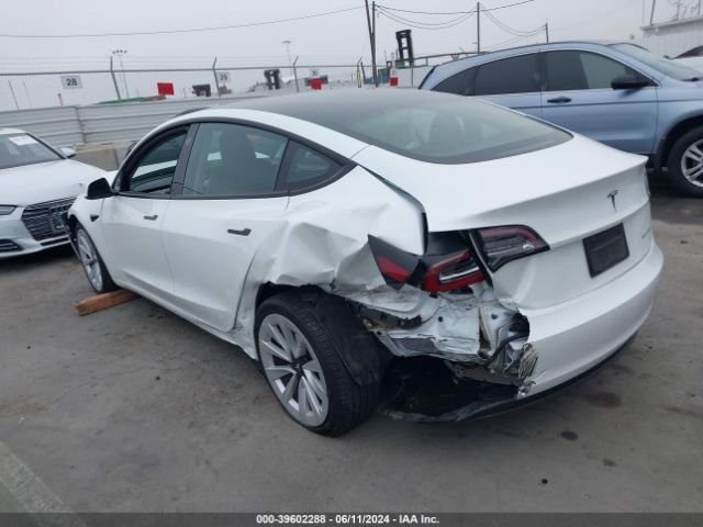 Photo 2 VIN: 5YJ3E1EB0PF389040 - TESLA MODEL 3 