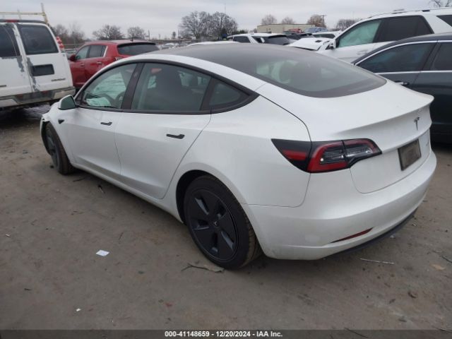 Photo 2 VIN: 5YJ3E1EB0PF389457 - TESLA MODEL 3 