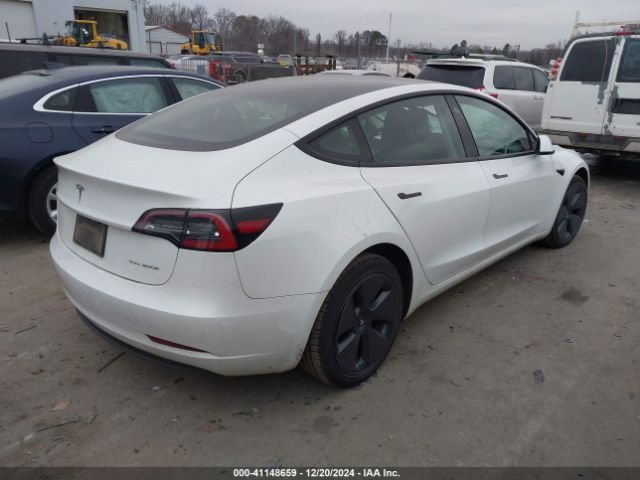 Photo 3 VIN: 5YJ3E1EB0PF389457 - TESLA MODEL 3 