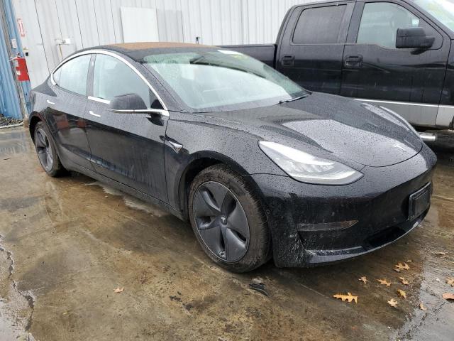 Photo 3 VIN: 5YJ3E1EB1JF054070 - TESLA MODEL 3 