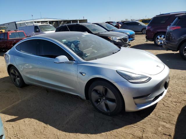 Photo 3 VIN: 5YJ3E1EB1JF065263 - TESLA MODEL 3 