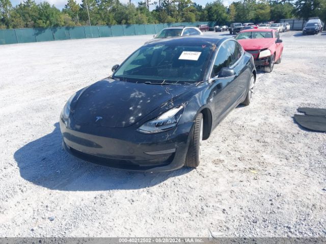 Photo 1 VIN: 5YJ3E1EB1JF090387 - TESLA MODEL 3 