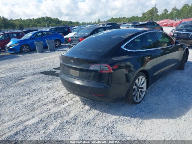 Photo 3 VIN: 5YJ3E1EB1JF090387 - TESLA MODEL 3 