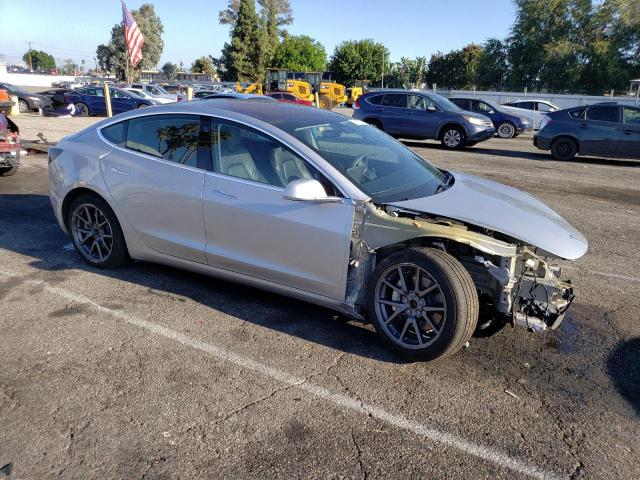 Photo 3 VIN: 5YJ3E1EB1JF091104 - TESLA MODEL 3 