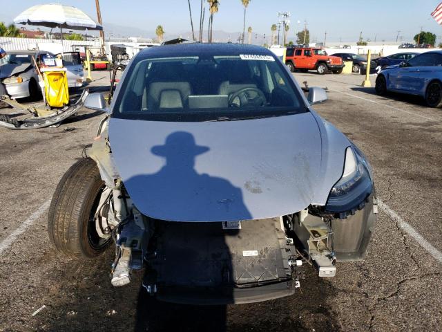 Photo 4 VIN: 5YJ3E1EB1JF091104 - TESLA MODEL 3 