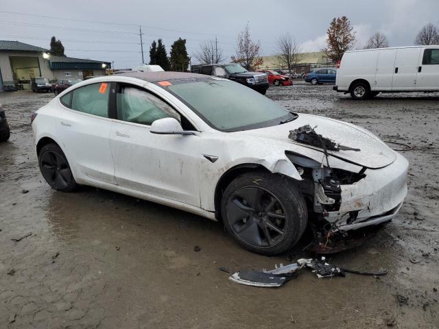 Photo 3 VIN: 5YJ3E1EB1JF092317 - TESLA MODEL 3 