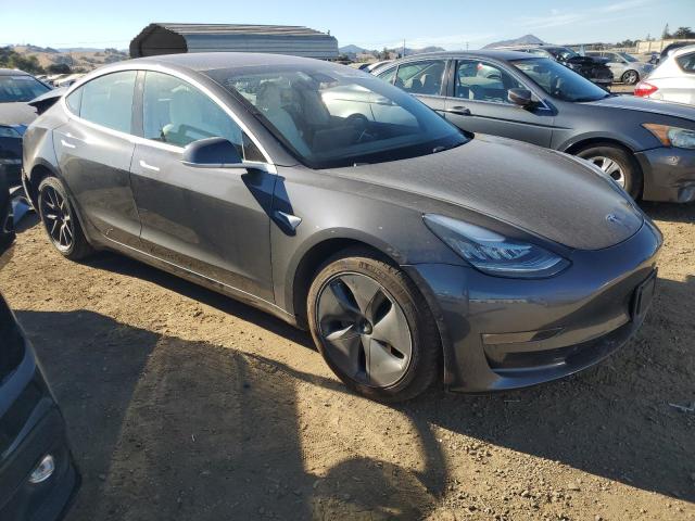 Photo 3 VIN: 5YJ3E1EB1JF099400 - TESLA MODEL 3 