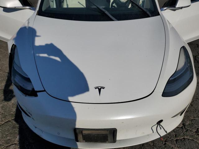 Photo 10 VIN: 5YJ3E1EB1JF112209 - TESLA MODEL 3 