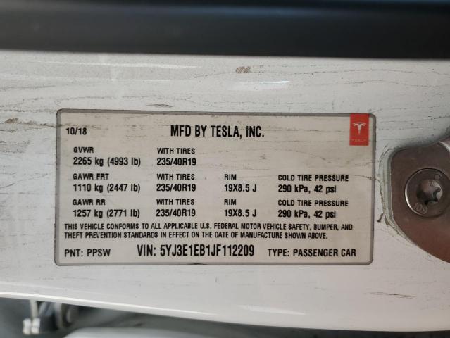 Photo 11 VIN: 5YJ3E1EB1JF112209 - TESLA MODEL 3 