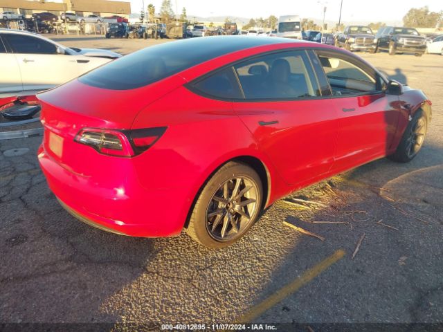 Photo 3 VIN: 5YJ3E1EB1JF112694 - TESLA MODEL 3 