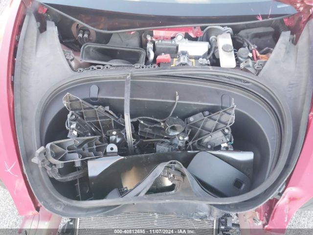 Photo 9 VIN: 5YJ3E1EB1JF112694 - TESLA MODEL 3 