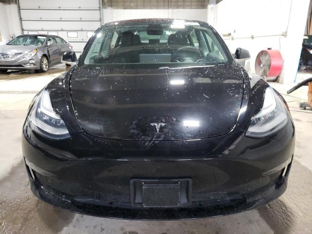 Photo 4 VIN: 5YJ3E1EB1JF128913 - TESLA MODEL 3 