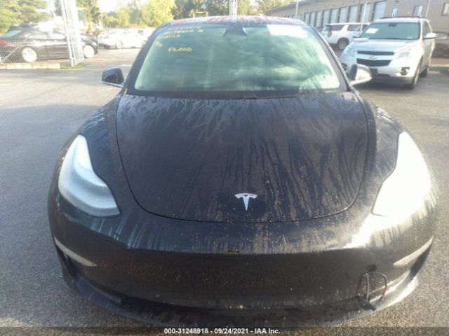 Photo 5 VIN: 5YJ3E1EB1JF170420 - TESLA MODEL 3 