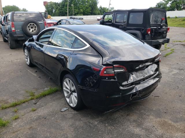 Photo 2 VIN: 5YJ3E1EB1JF184687 - TESLA MODEL 3 