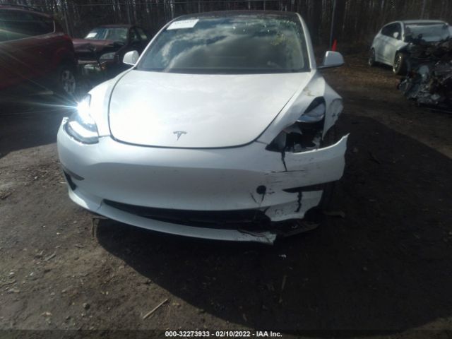 Photo 5 VIN: 5YJ3E1EB1KF199711 - TESLA MODEL 3 