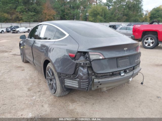 Photo 2 VIN: 5YJ3E1EB1KF209573 - TESLA MODEL 3 