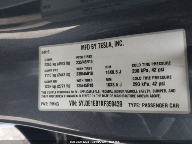 Photo 8 VIN: 5YJ3E1EB1KF359439 - TESLA MODEL 3 