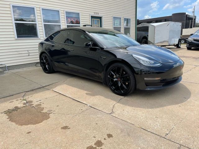 Photo 1 VIN: 5YJ3E1EB1KF385376 - TESLA MODEL 3 