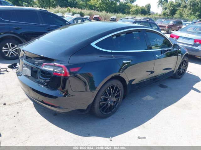 Photo 3 VIN: 5YJ3E1EB1KF385524 - TESLA MODEL 3 