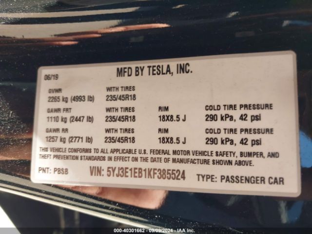 Photo 8 VIN: 5YJ3E1EB1KF385524 - TESLA MODEL 3 