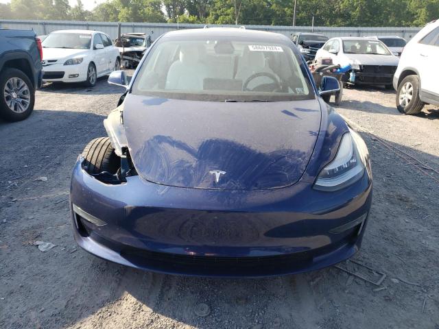 Photo 4 VIN: 5YJ3E1EB1KF390979 - TESLA MODEL 3 