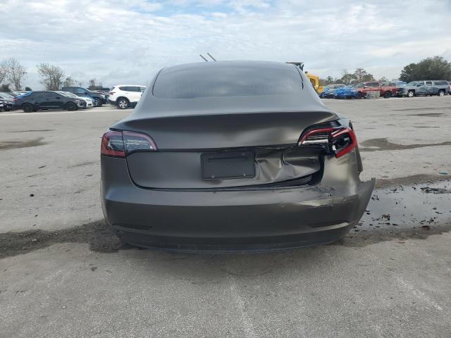 Photo 5 VIN: 5YJ3E1EB1KF392036 - TESLA MODEL 3 