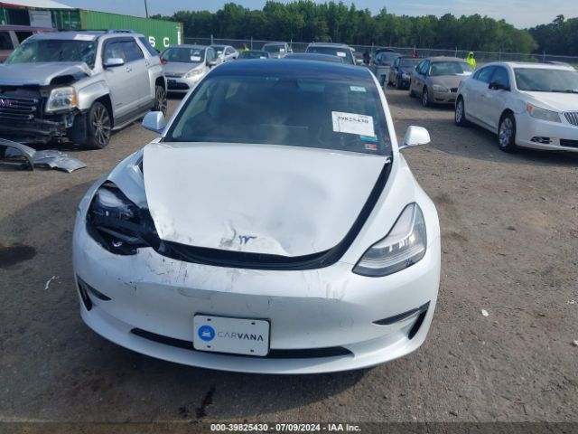 Photo 5 VIN: 5YJ3E1EB1KF429523 - TESLA MODEL 3 