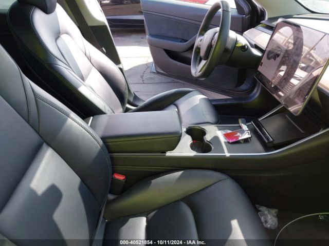 Photo 4 VIN: 5YJ3E1EB1KF432650 - TESLA MODEL 3 