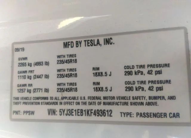 Photo 8 VIN: 5YJ3E1EB1KF493612 - TESLA MODEL 3 